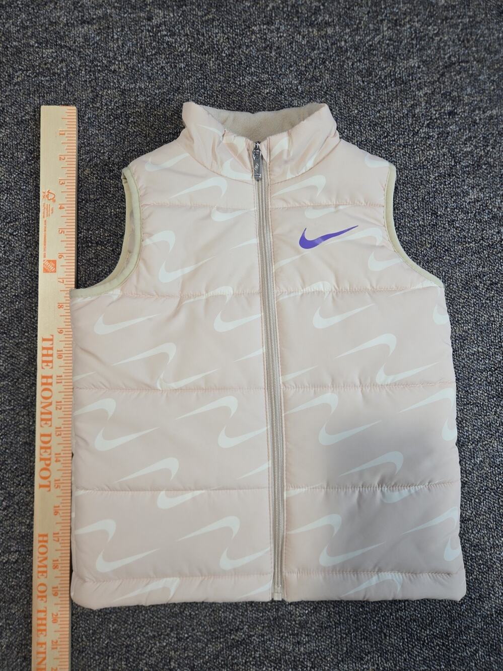 Nike Girls Puffer Vest Beige Small Sz 5